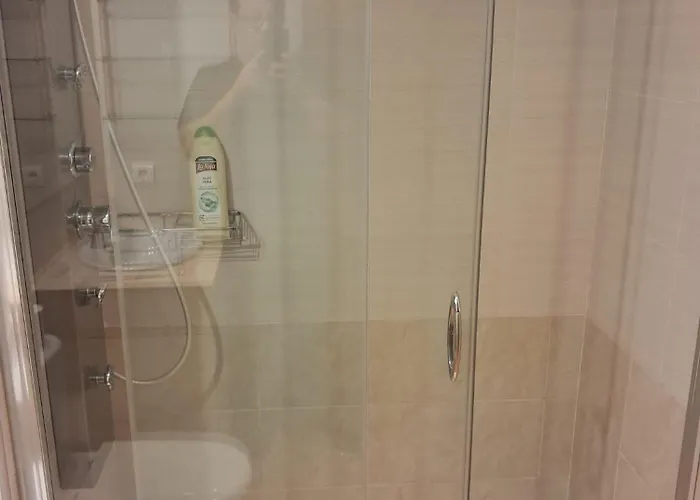 Edificio Millenium Ii * Roses