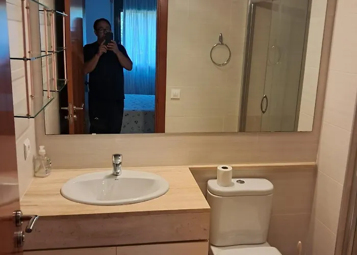 Edificio Millenium Ii Villabonita 罗萨斯